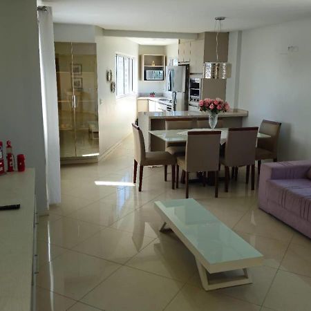 Apartamento Alto Padrao No 16º Andar Com 3 Quartos Top บัลเนอาริโอ กังโบริว ภายนอก รูปภาพ