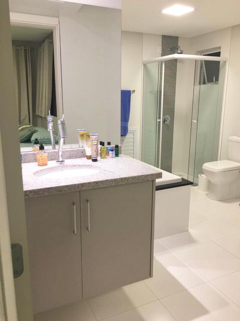 Apartamento Alto Padrao No 16º Andar Com 3 Quartos Top บัลเนอาริโอ กังโบริว ภายนอก รูปภาพ